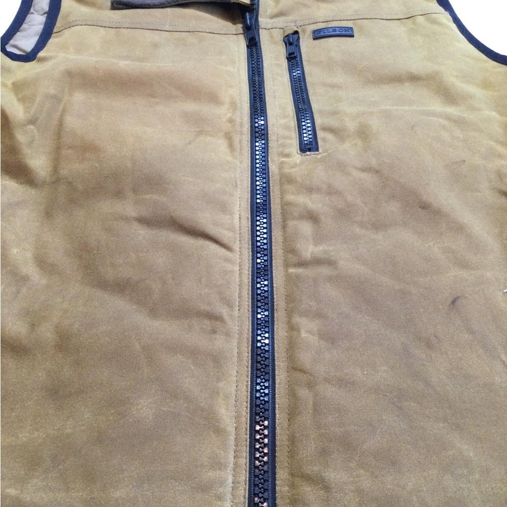 Filson Primaloft Vest - Picture 3 of 10